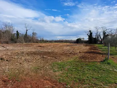 Baugrundstück 2 687 m², Umag, in der Nähe des Zentrums und des Meeres - 2