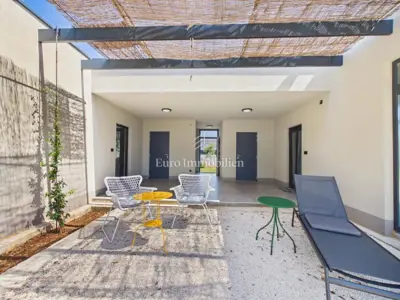 Kuća 1.099 m², Šišan - novogradnja s dva stana - 18