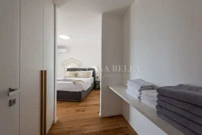 Haus zum Kauf in Kostrena Sveta Lucija, 213 m² - 10