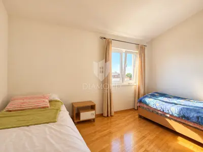 Apartment 93 m², Novigrad - three bedrooms and terrace - 8