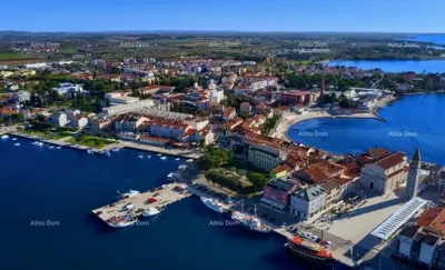 Wohnung 28 m², Umag Zentrum, Nähe des Platzes und des Strandes