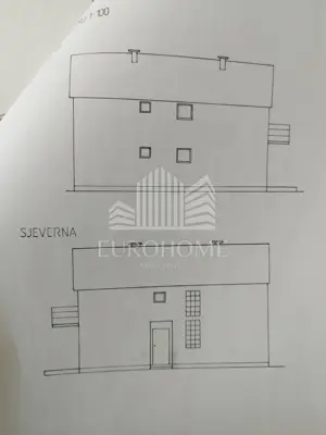 Kuća 200 m², Sveta Klara - 2 stana i 700 m² okućnice - 11