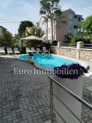 Apartmanska kuća 534 m², Funtana - 500 m od mora, bazen - 3