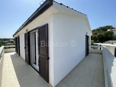 Drvenik Veliki, dvije kuće 80m od mora, prodaja - 3