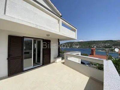 Drvenik Veliki, dvije kuće 80m od mora, prodaja - 4