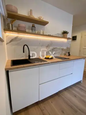Wohnung 50 m², Rovinj - stari grad, Designermöbel - 9