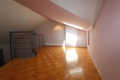 Stan u Umagu, pogled na more i blizina centra - 19