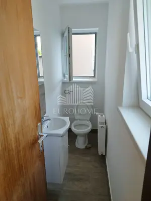 Dio kuće 250 m², Mraclin - stambeni ili poslovni prostor - 16