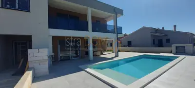 * Namješteno NOVO kuća sa bazenom u Šišanu * - 4