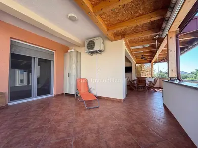 Stara Novalja - Apartment with a large terrace on the ground floor - 4