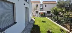 Wohnung 116,8 m², Sukošan - 2 Etagen, privater Garten - 3