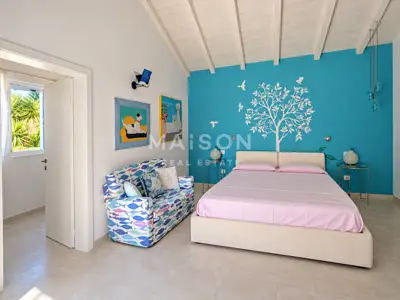 Seltenheit auf Brač Einzigartige Villa in erster Reihe zum Meer - 15