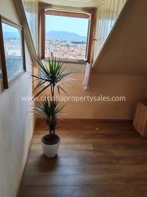 Apartment in Split, center - sea and city view - 5