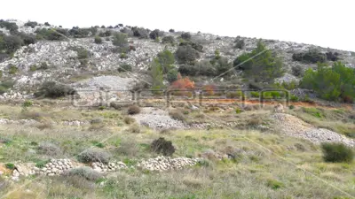 Land 27 980 m², Bol on Brač, sea and Hvar view - 9