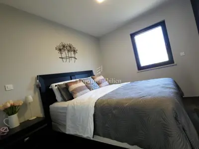 Functional 2-room apartment with covered terrace - 16