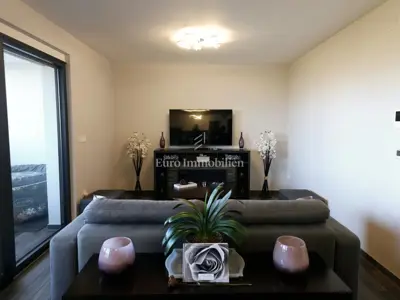Functional 2-room apartment with covered terrace - 14