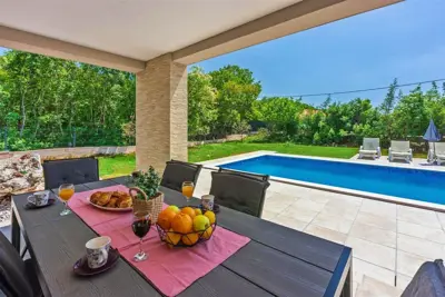 Haus 126 m², Labin - Neubau mit Pool - 13
