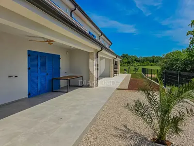 House 126 m², Umag - 3 bedrooms, terrace