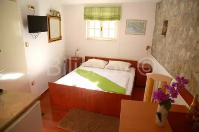 Kuće 322 m², Omiš - uhodan turistički najam - 18