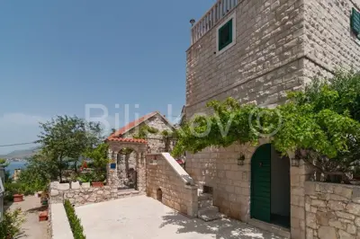 Houses 322 m², Omiš - established tourist rental - 19