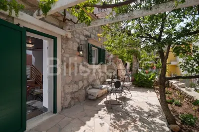 Houses 322 m², Omiš - established tourist rental - 3