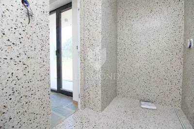 Villa 270 m², Kršan Umgebung, beheizter Pool - 9