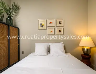 Kuća 106 m², Trogir - 1. red do mora i otvoren pogled - 5