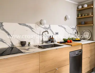 Kuća 106 m², Trogir - 1. red do mora i otvoren pogled - 8