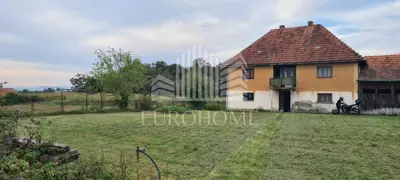 House: Dvoranci, 184.00 m² - total 43,300 m² of land - 2