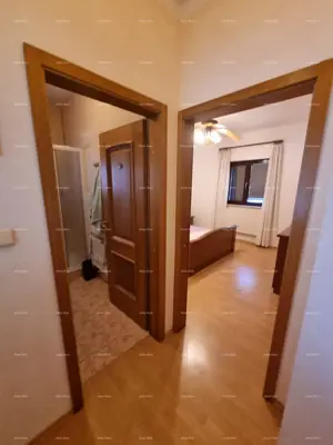 Kuća 460 m², Medulin - 4 stana i okućnica - 21