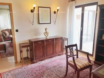 Kuća 460 m², Medulin - 4 stana i okućnica - 9