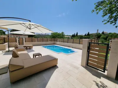 Doppelhaushälfte 74 m², Krk - Pool und gepflegter Garten - 4