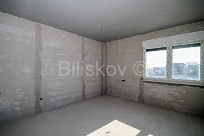 Villa 442 m², Kaštel Lukšić - ruhige Wohnlage - 15