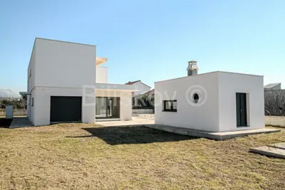 Villa 442 m², Kaštel Lukšić - ruhige Wohnlage - 7