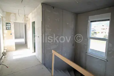 Villa 442 m², Kaštel Lukšić - ruhige Wohnlage - 14