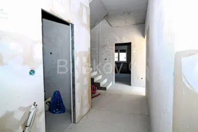 Villa 442 m², Kaštel Lukšić - ruhige Wohnlage - 12