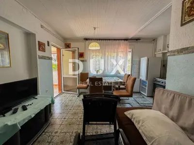 Hausetage 184 m², Mošćenička Draga - 500 m bis zum Strand - 15