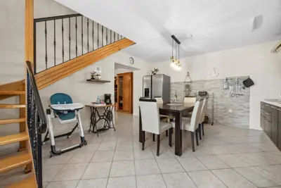 Kamena kuća 170 m², Marčana - bazen i terasa - 22