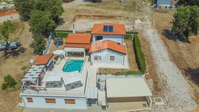 Haus 203 m², Novigrad - Pool und Privatsphäre - 20