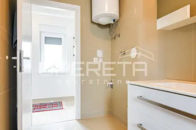 Kuća, Vrbovec - Vinkovec, 42.934 m² okućnice - 9