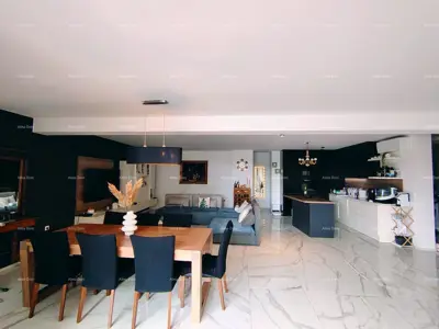 Apartment for sale in Pješčana Uvala, 200 m² - 3