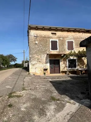 Kamena kuća 149 m², Vrsar - vrt 150 m² - 3