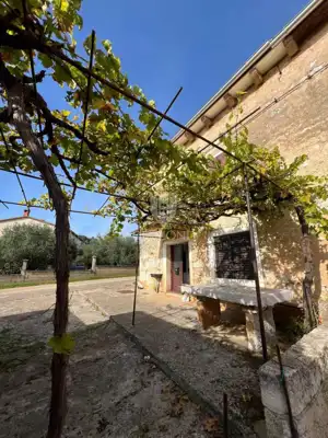 Kamena kuća 149 m², Vrsar - vrt 150 m² - 2