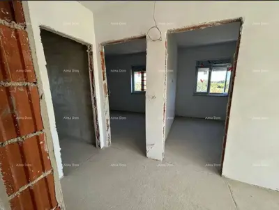 Stan 60 m², Valmade, Pula - 2 spavaće sobe i terasa - 4