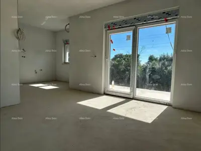 Stan 60 m², Valmade, Pula - 2 spavaće sobe i terasa