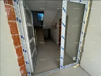 Stan 60 m², Valmade, Pula - 2 spavaće sobe i terasa - 8