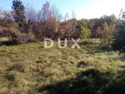 Building plot 1,478 m², Stanišovi - quiet location - 2