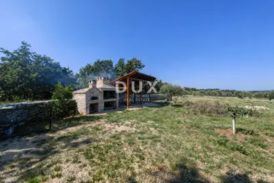 Olive grove 13,979 m², Vodnjan - kažun, summer kitchen and barbecue - 7