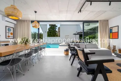 Vila 240 m², otok Brač - privatni bazen i pogled na more - 6