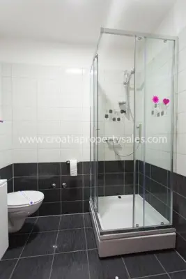 Wohnung, Split, 120 m², 4-Zimmer, 580 000 € - 8